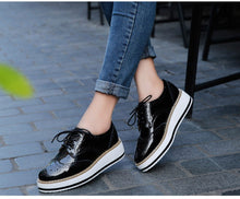 Cargar imagen en el visor de la galería, EOFK-zapatos planos de cuero Oxford para mujer, para primavera otoño, cómodas informales con plataforma de diseñador
